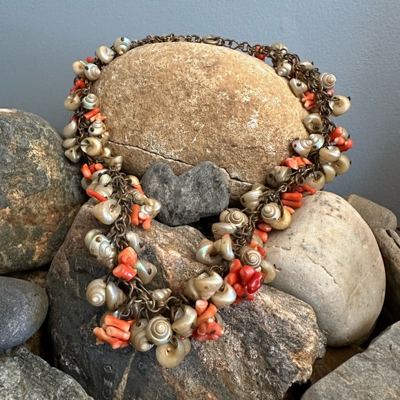 Victorian Coral & Shell Choker - Picture 9 of 14